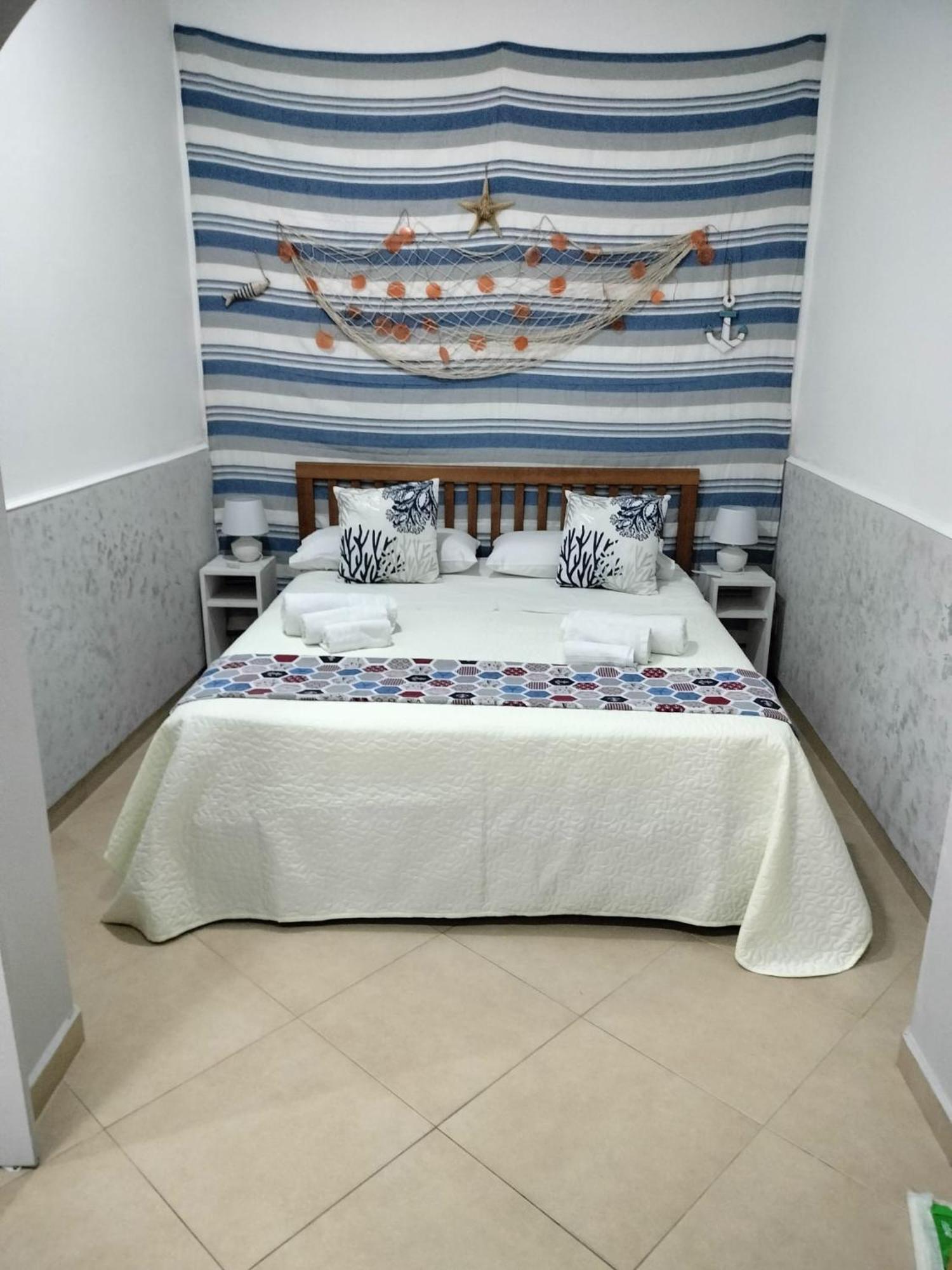 Domus Rosaliae - Casa Vacanze Palermo Buitenkant foto